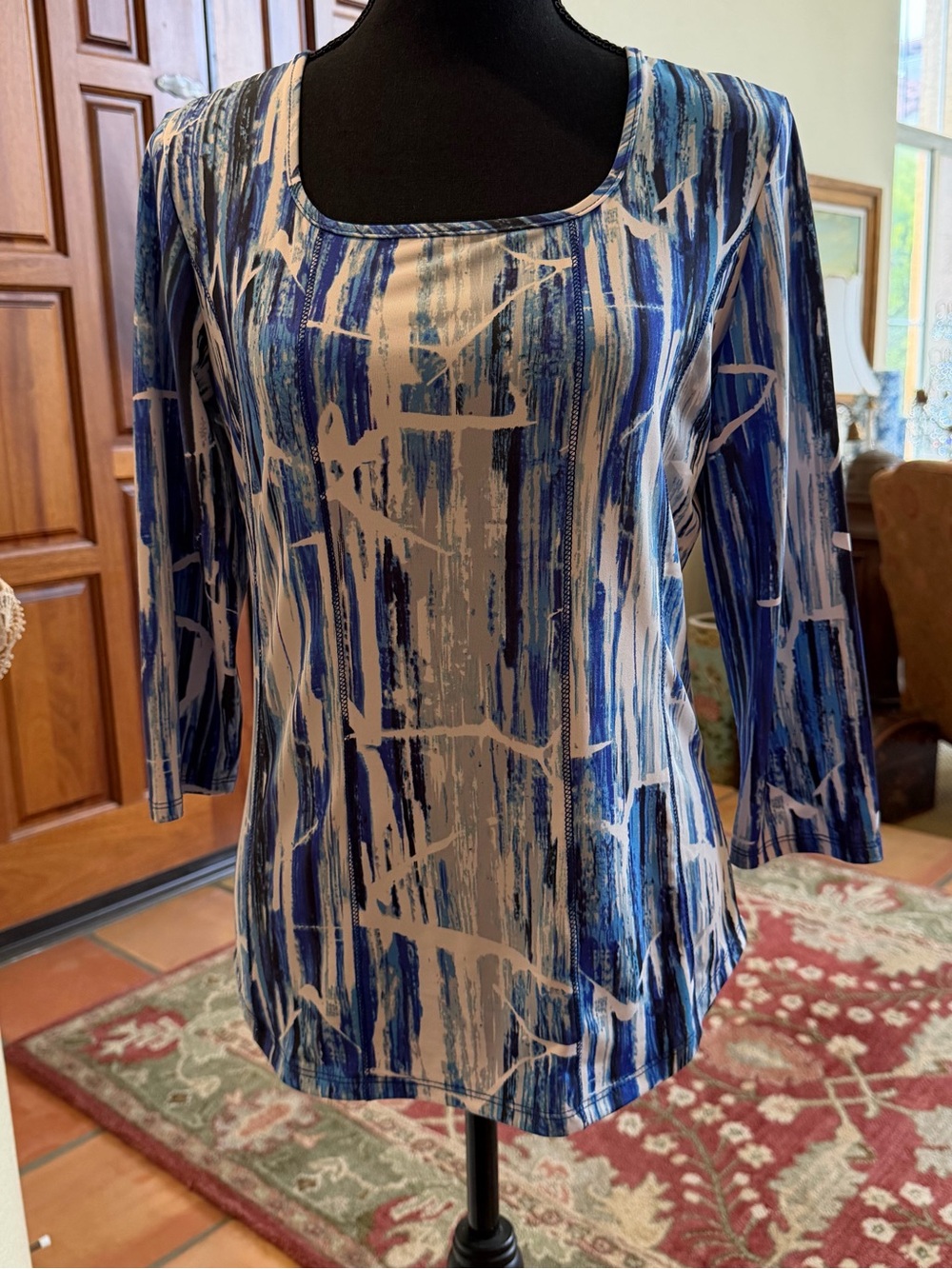 Libra Blue White Abstract Design Scoop Neck 3/4 Sleeve Women’s Tunic Top Small